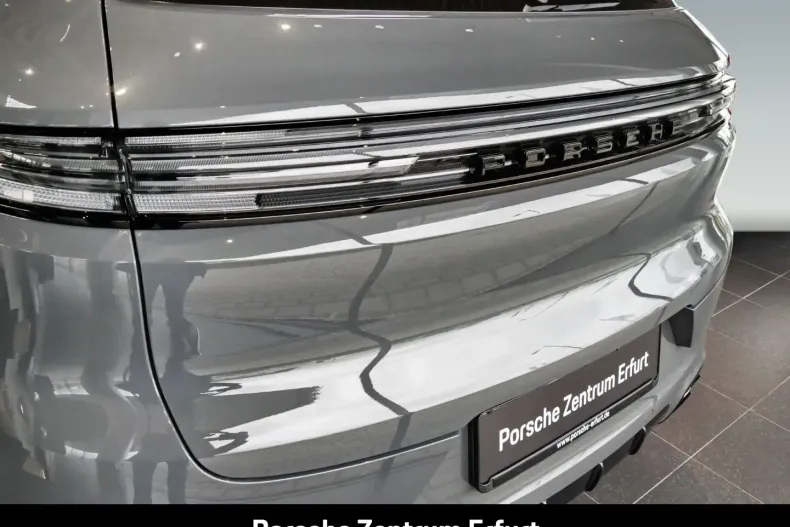 Porsche Cayenne din 2025 cu 10.000 km - oferta POR144330 - foto 7