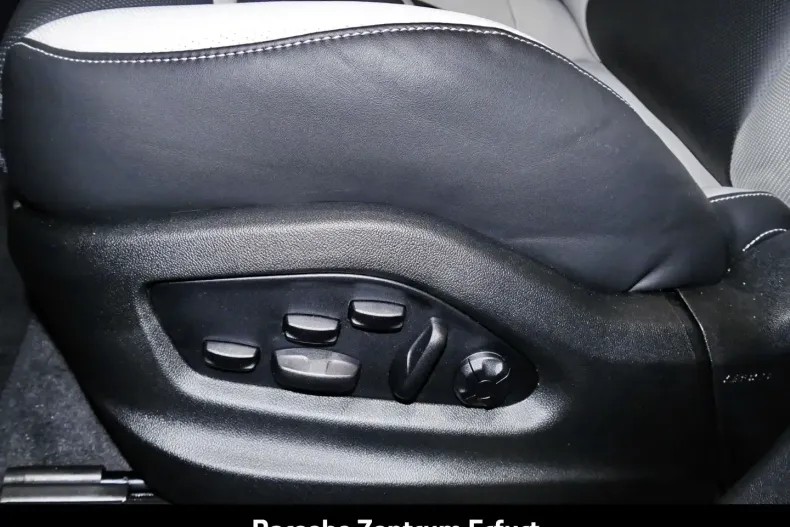 Porsche Cayenne din 2025 cu 10.000 km - oferta POR144330 - foto 18