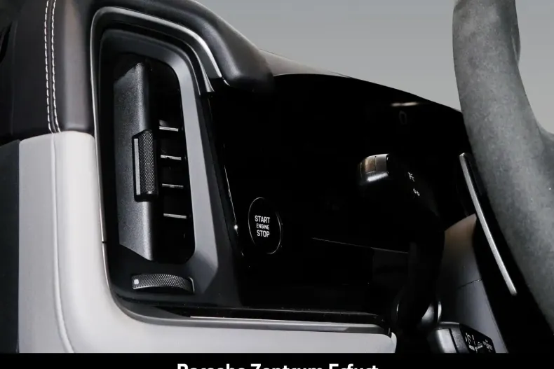 Porsche Cayenne din 2025 cu 10.000 km - oferta POR144330 - foto 23