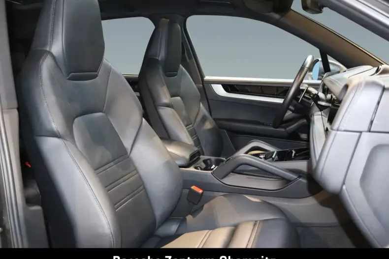 Porsche Cayenne din 2024 cu 29.990 km - oferta POR144331 - foto 23