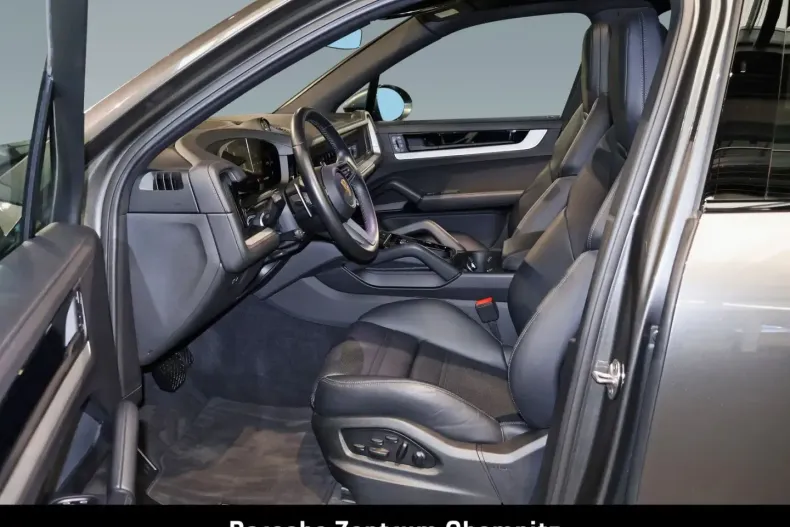 Porsche Cayenne din 2024 cu 29.820 km - oferta POR144333 - foto 12