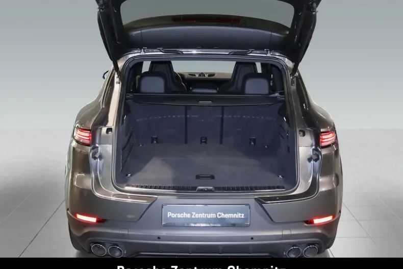 Porsche Cayenne din 2024 cu 29.820 km - oferta POR144333 - foto 38