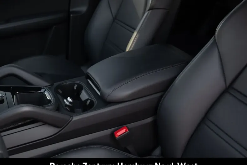 Porsche Cayenne din 2024 cu 17.500 km - oferta POR144338 - foto 26