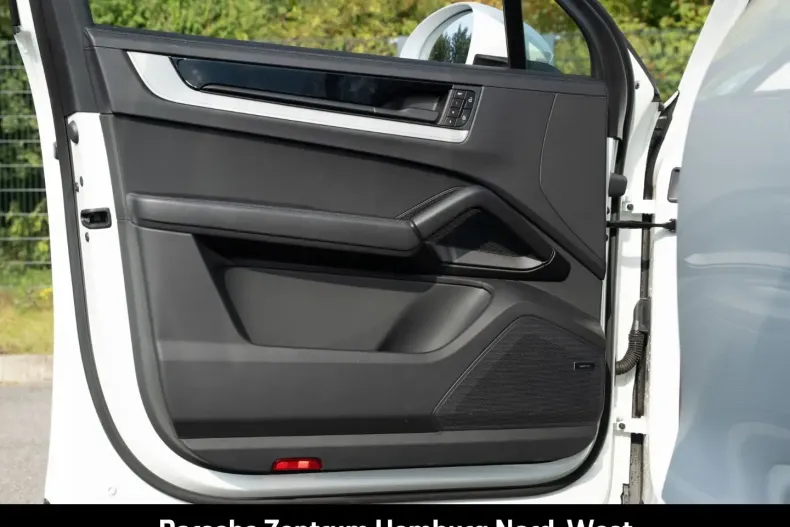 Porsche Cayenne din 2024 cu 17.500 km - oferta POR144338 - foto 28