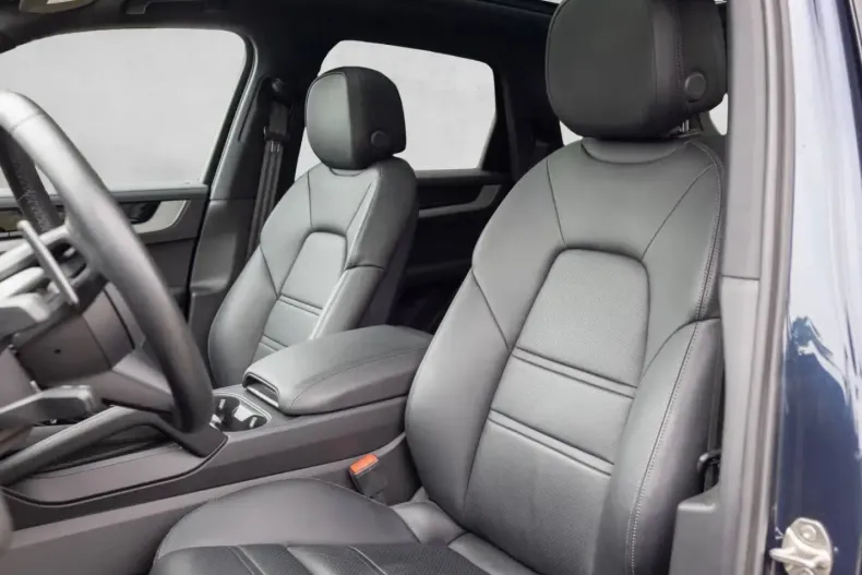 Porsche Cayenne din 2024 cu 22.400 km - oferta POR144339 - foto 5