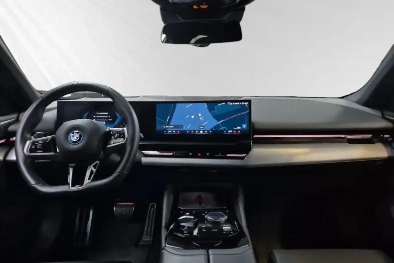 BMW 530 din 2024 cu 18.320 km - oferta BMW144347 - foto 7