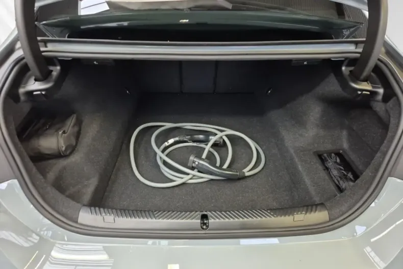 BMW 530 din 2024 cu 18.320 km - oferta BMW144347 - foto 11