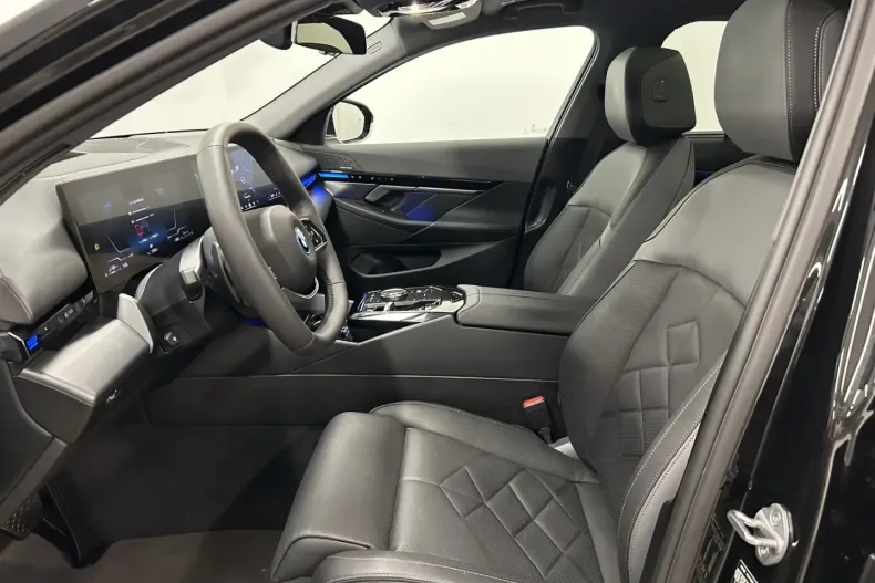 BMW 530 din 2024 cu 11.733 km - oferta BMW144348 - foto 4