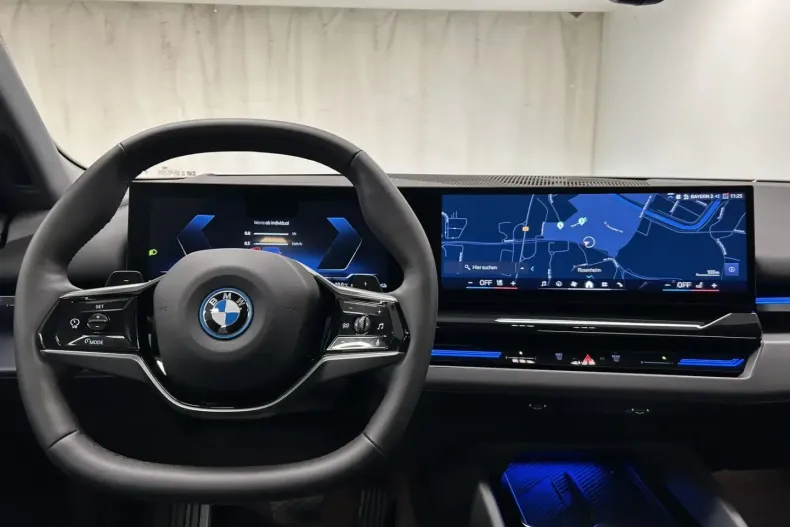 BMW 530 din 2024 cu 11.733 km - oferta BMW144348 - foto 24