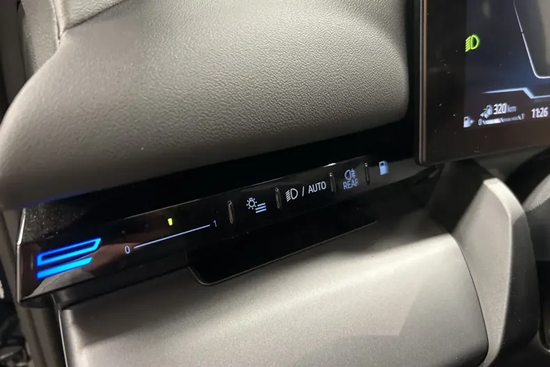 BMW 530 din 2024 cu 11.733 km - oferta BMW144348 - foto 32