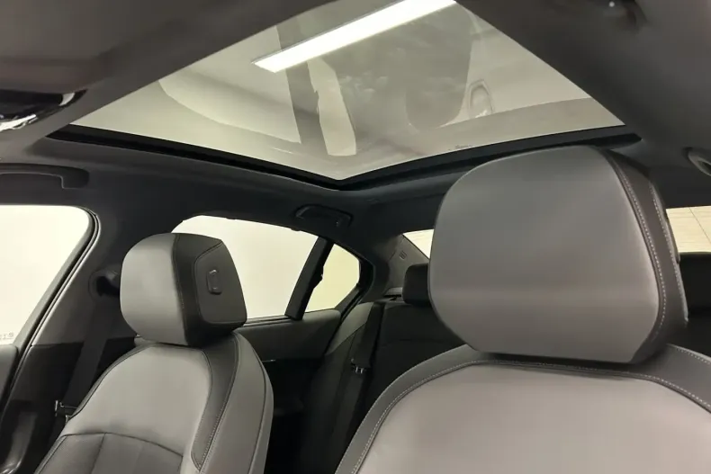 BMW 530 din 2024 cu 11.733 km - oferta BMW144348 - foto 37