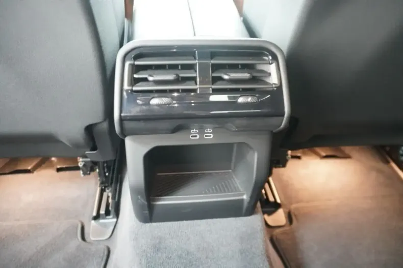 BMW 530 din 2025 cu 25.500 km - oferta BMW144349 - foto 9