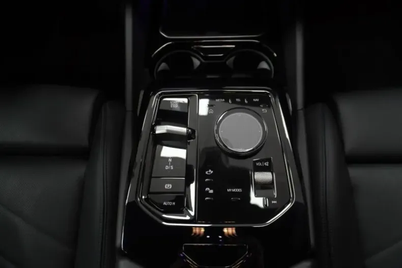 BMW 530 din 2025 cu 25.500 km - oferta BMW144349 - foto 10