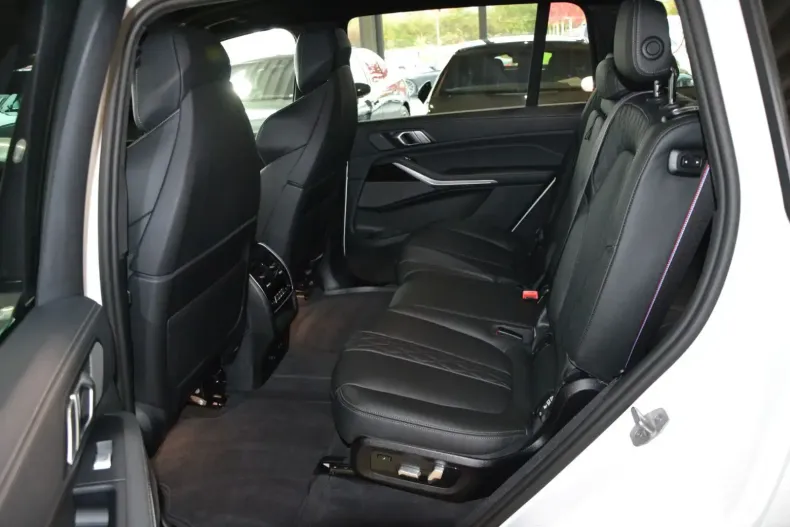 BMW X7 din 2024 cu 38.750 km - oferta BMW144356 - foto 8