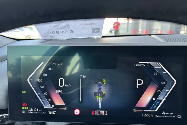 BMW 530 din 2024 cu 10.500 km - oferta BMW144359 - foto 34