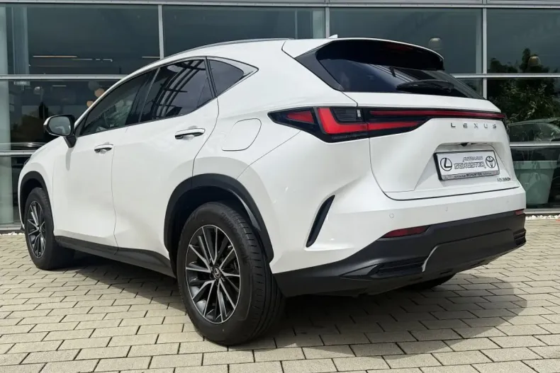 Lexus NX 350h din 2023 cu 24.500 km - oferta LEX144369 - foto 8