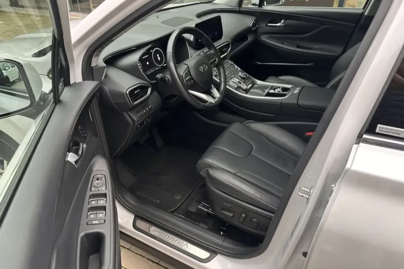 Hyundai SANTA FE din 2021 cu 66.250 km - oferta HYU144372 - foto 13