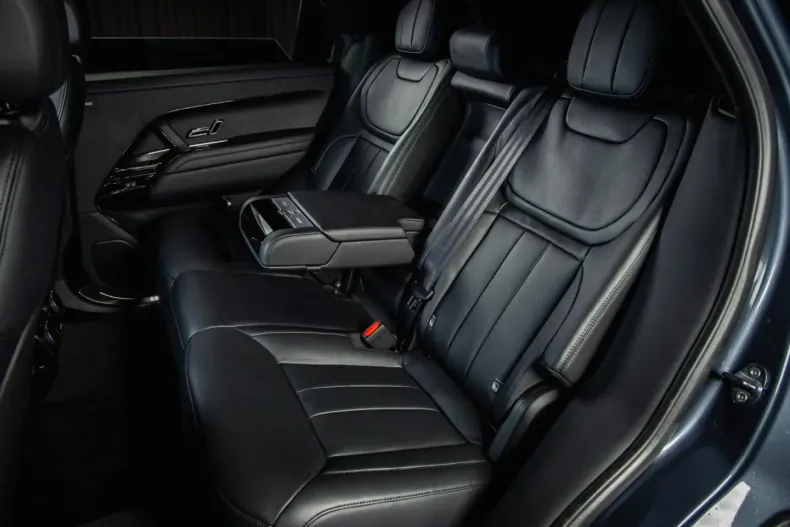 Land Rover Range Rover Sport din 2023 cu 32.000 km - oferta LAN144377 - foto 11