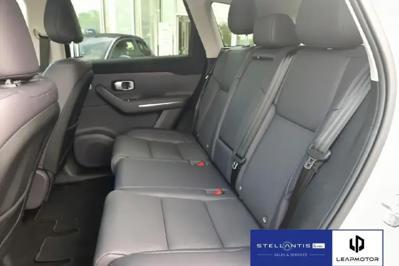 Leapmotor C10 din 2024 cu 10.000 km - oferta LEA144388 - foto 10