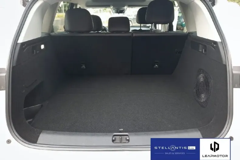 Leapmotor C10 din 2024 cu 10.000 km - oferta LEA144388 - foto 11