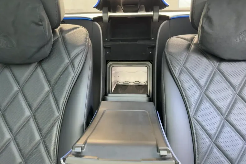 Maybach S680 din 2024 cu 28.356 km - oferta MAY144418 - foto 19