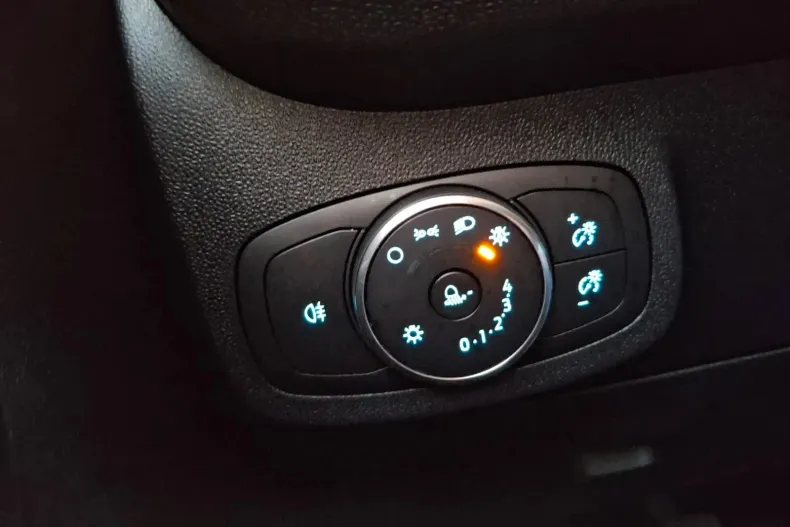 Ford Fiesta din 2022 cu 101.001 km - oferta FOR144440 - foto 26