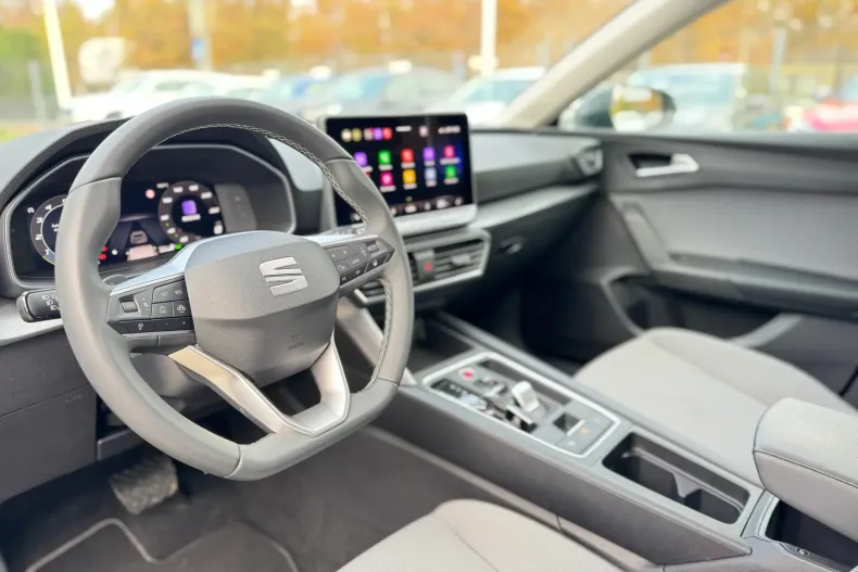 Seat Leon din 2025 cu 3.900 km - oferta SEA144441 - foto 5