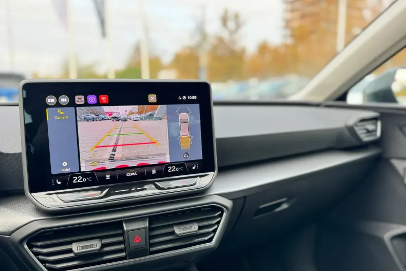 Seat Leon din 2025 cu 3.900 km - oferta SEA144441 - foto 6