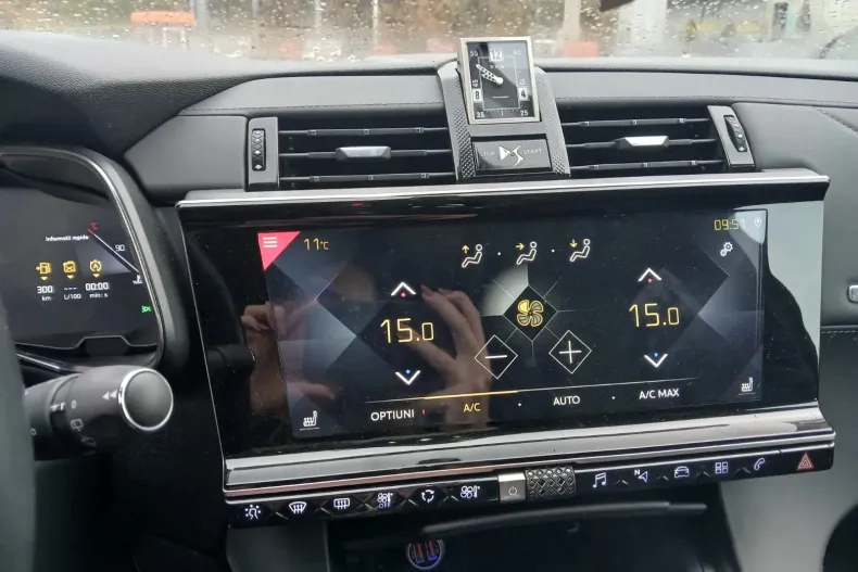 DS Automobiles DS 7 Crossback din 2019 cu 143.964 km - oferta DSA144448 - foto 7