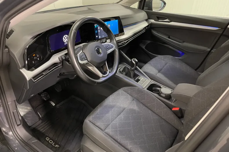 Volkswagen Golf din 2021 cu 102.445 km - oferta VOL144453 - foto 5