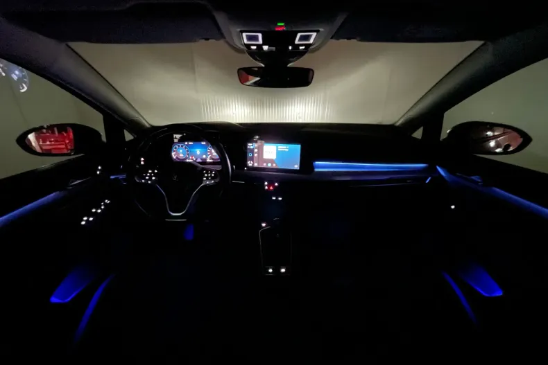 Volkswagen Golf din 2021 cu 102.445 km - oferta VOL144453 - foto 7