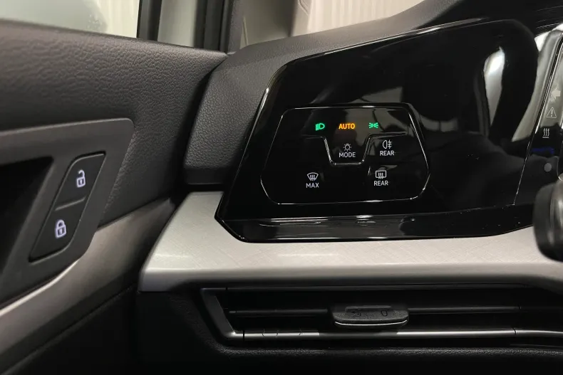 Volkswagen Golf din 2020 cu 112.693 km - oferta VOL144454 - foto 23