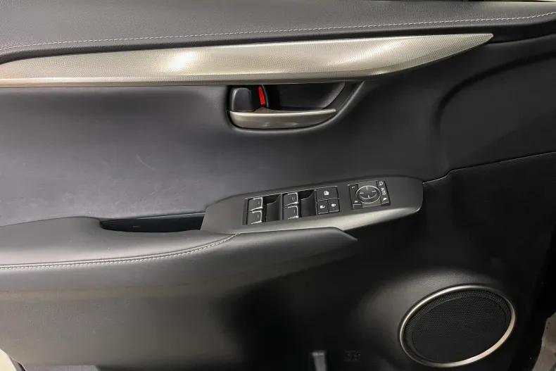 Lexus Seria NX din 2021 cu 130.365 km - oferta LEX144455 - foto 25