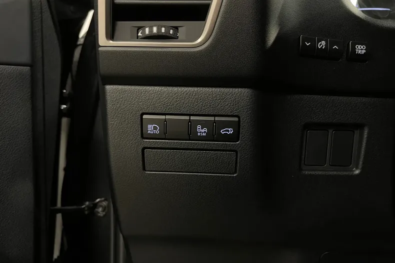 Lexus Seria NX din 2021 cu 130.365 km - oferta LEX144455 - foto 26