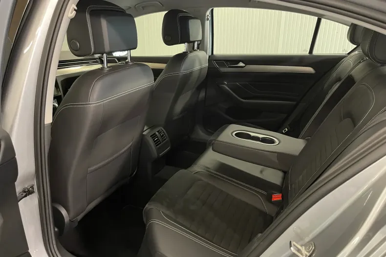 Volkswagen Passat din 2020 cu 80.838 km - oferta VOL144458 - foto 11