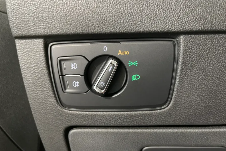 Volkswagen Passat din 2020 cu 80.838 km - oferta VOL144458 - foto 22