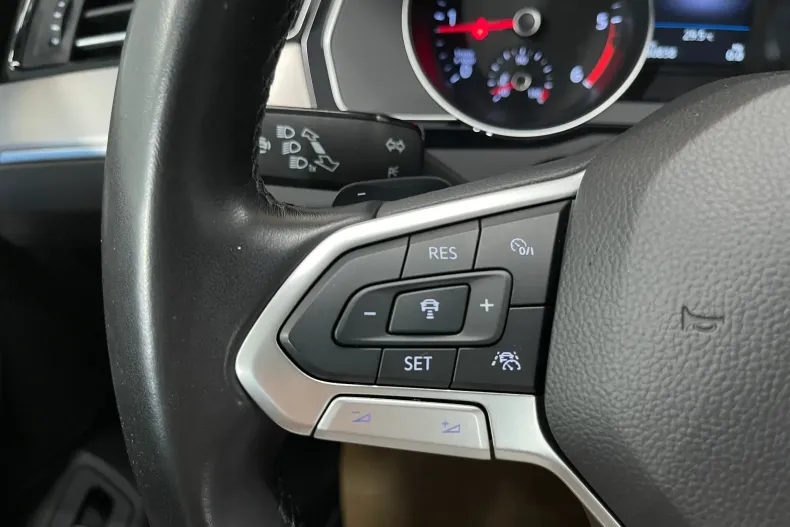 Volkswagen Passat din 2020 cu 80.838 km - oferta VOL144458 - foto 23