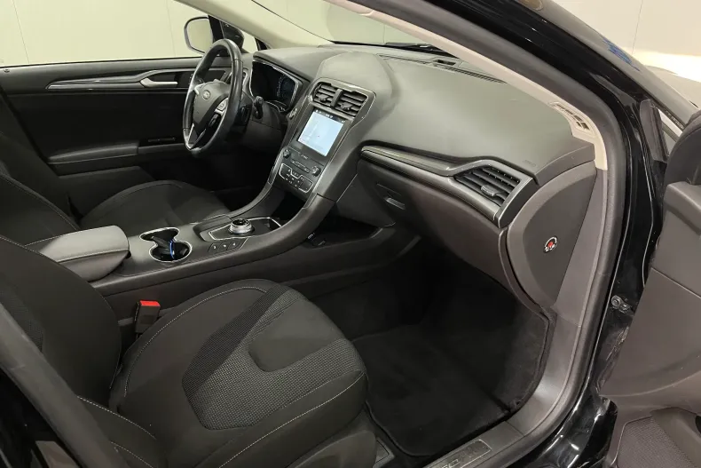 Ford Mondeo din 2019 cu 158.242 km - oferta FOR144460 - foto 9