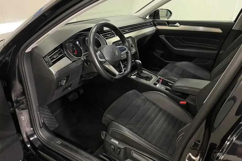 Volkswagen Passat din 2020 cu 104.748 km - oferta VOL144463 - foto 5