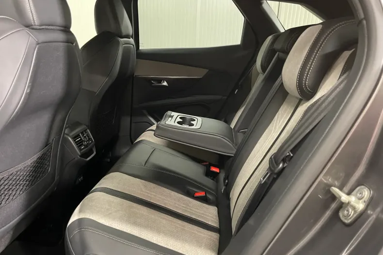 Peugeot 3008 din 2021 cu 124.413 km - oferta PEU144466 - foto 13