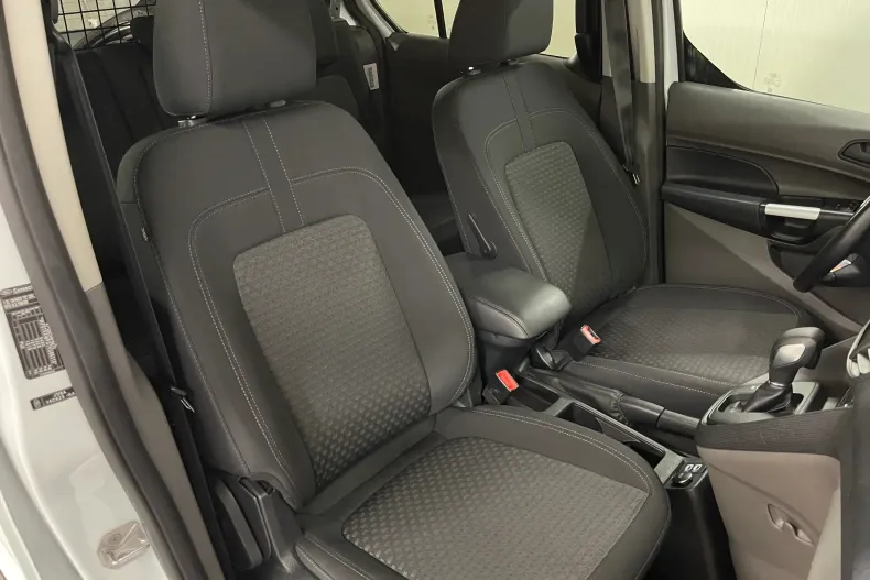 Ford Transit Connect din 2020 cu 156.451 km - oferta FOR144467 - foto 9