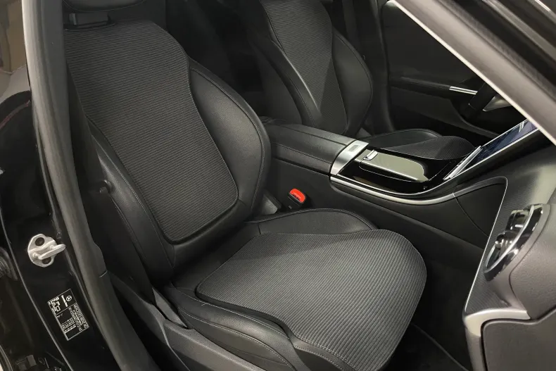 Mercedes-Benz C din 2021 cu 116.813 km - oferta MER144472 - foto 10