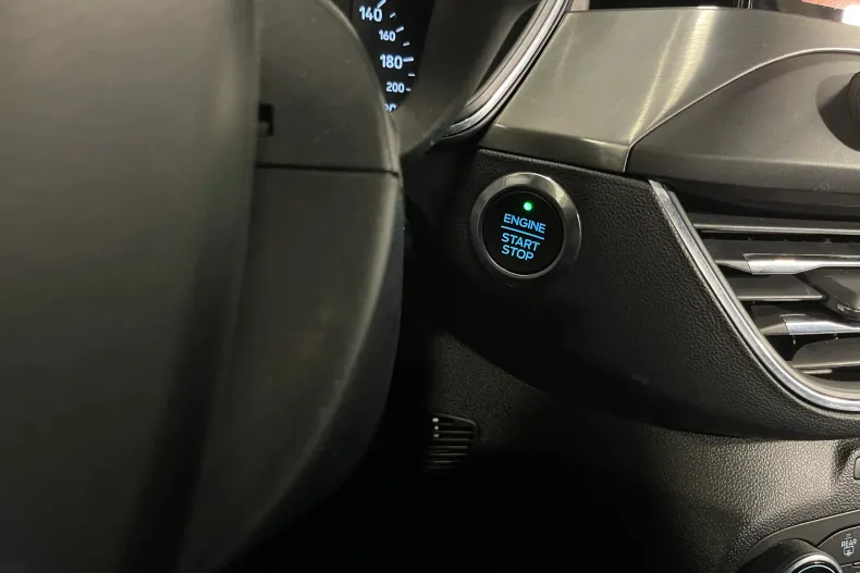 Ford Focus din 2021 cu 105.298 km - oferta FOR144474 - foto 23