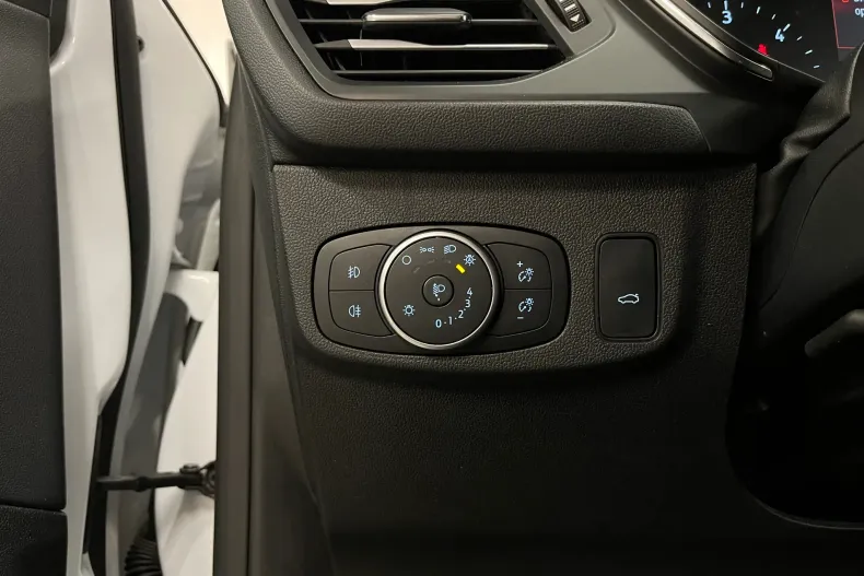 Ford Focus din 2021 cu 105.298 km - oferta FOR144474 - foto 25