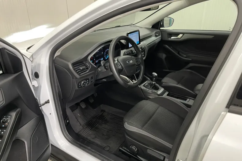 Ford Focus din 2022 cu 40.675 km - oferta FOR144475 - foto 5