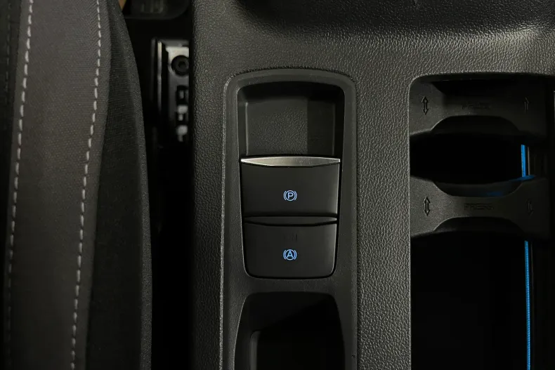 Ford Focus din 2022 cu 40.675 km - oferta FOR144475 - foto 20