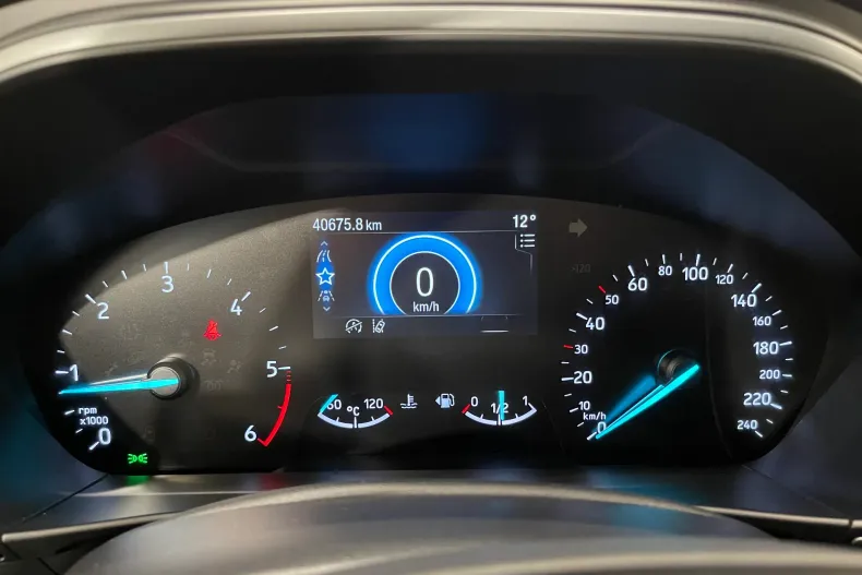 Ford Focus din 2022 cu 40.675 km - oferta FOR144475 - foto 24