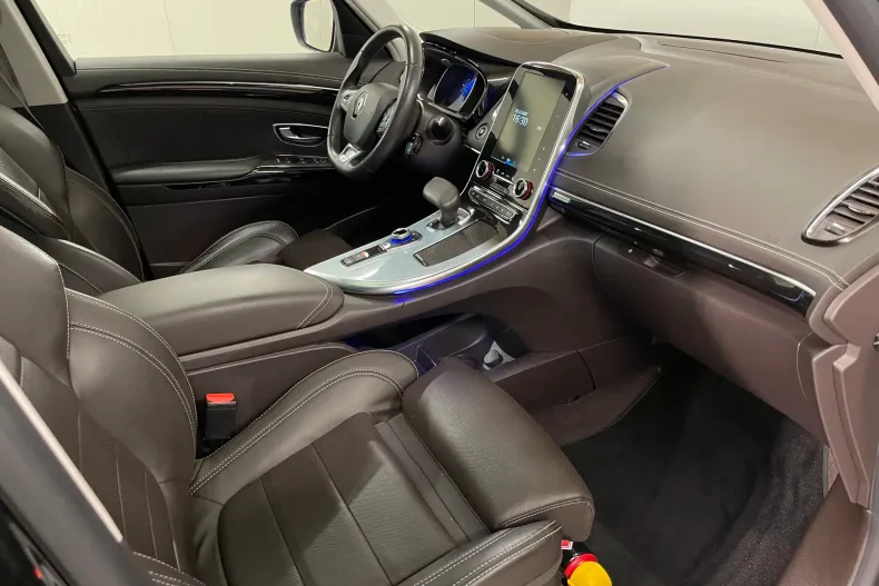 Renault Espace din 2019 cu 105.097 km - oferta REN144476 - foto 11