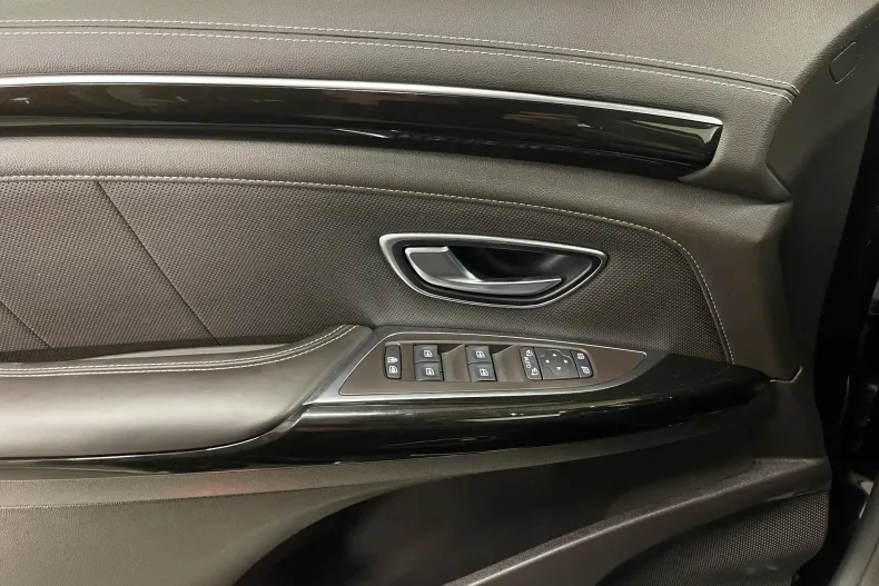 Renault Espace din 2019 cu 105.097 km - oferta REN144476 - foto 32