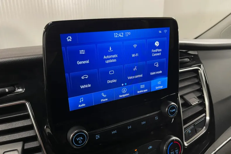 Ford Tourneo Custom din 2020 cu 108.601 km - oferta FOR144477 - foto 21